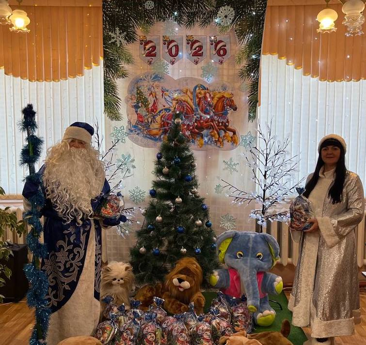 «Новогоднее чудо из Тербунов: подарки для детей ЛНР от добрых сердец»