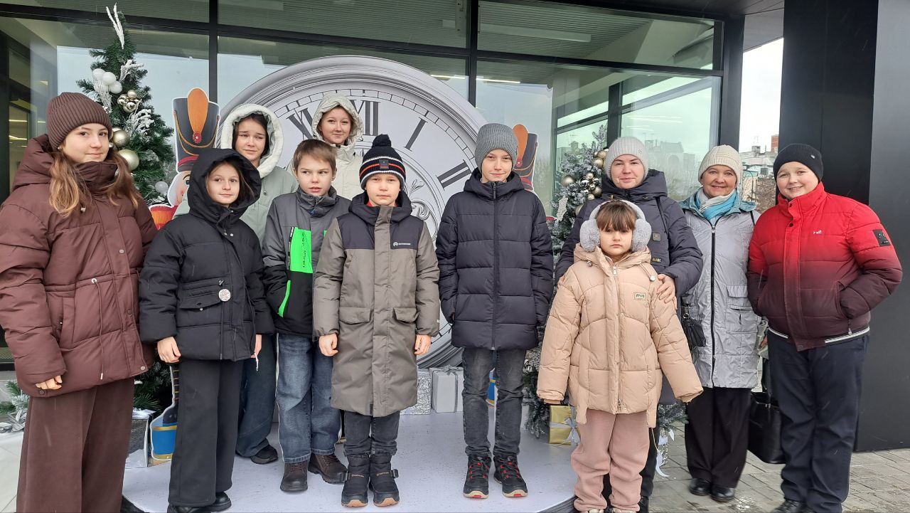 "СКАЗКА К НАМ ПРИХОДИТ"