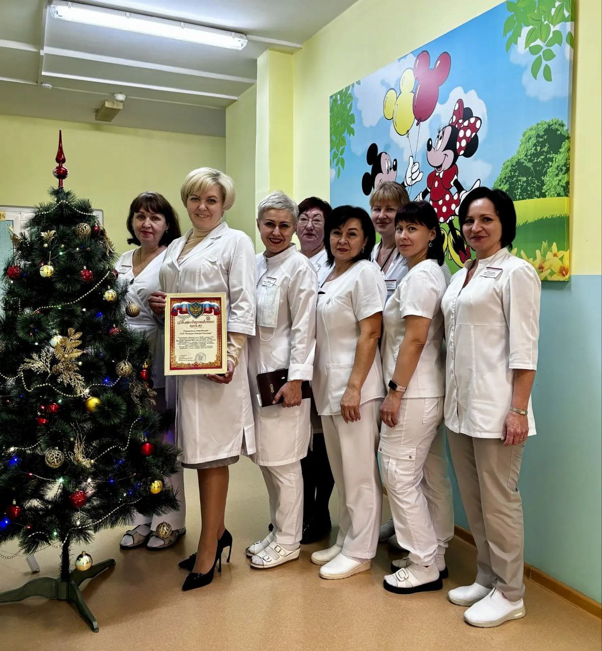 «Сердцем и делом на передовой поддержки: елецкие женщины и медики отправили партии гуманитарной помощи на СВО»