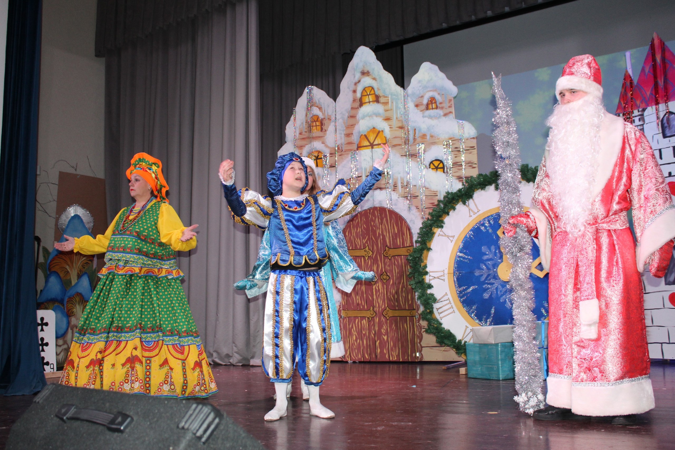 Праздничный утренник состоялся в Доме культуры села Доброе