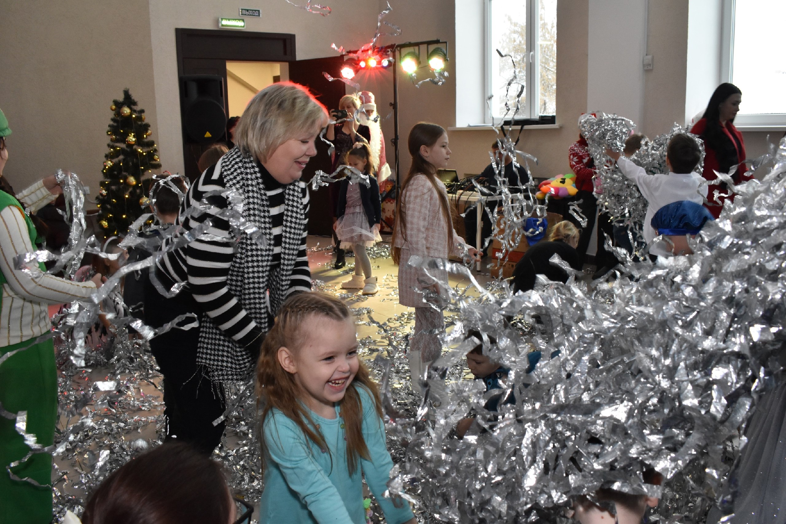 Праздничный утренник состоялся в Доме культуры села Доброе