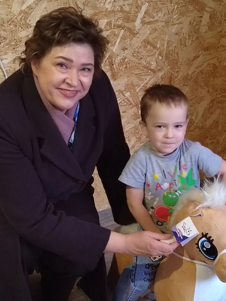 В Добринском округе активно продолжается всероссийская новогодняя акция «Елка желаний»