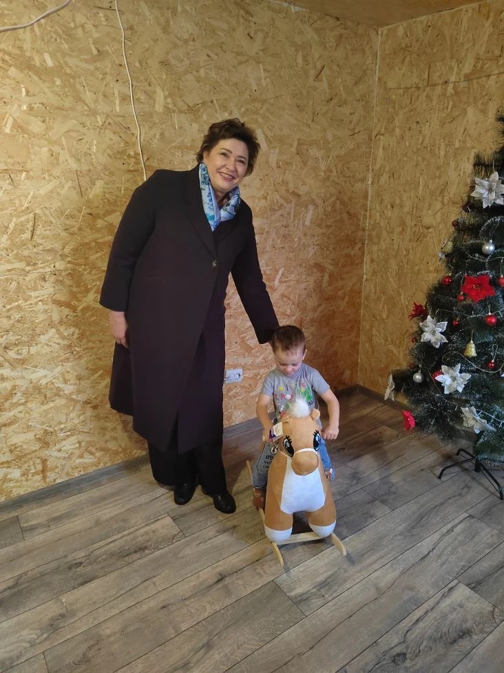 В Добринском округе активно продолжается всероссийская новогодняя акция «Елка желаний»