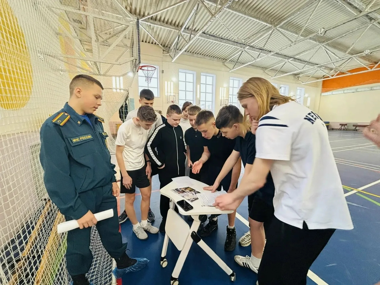 29 января для учеников МБОУ СОШ №4 города Усмани был проведен увлекательный и познавательный квест «Миссия: безопасность»