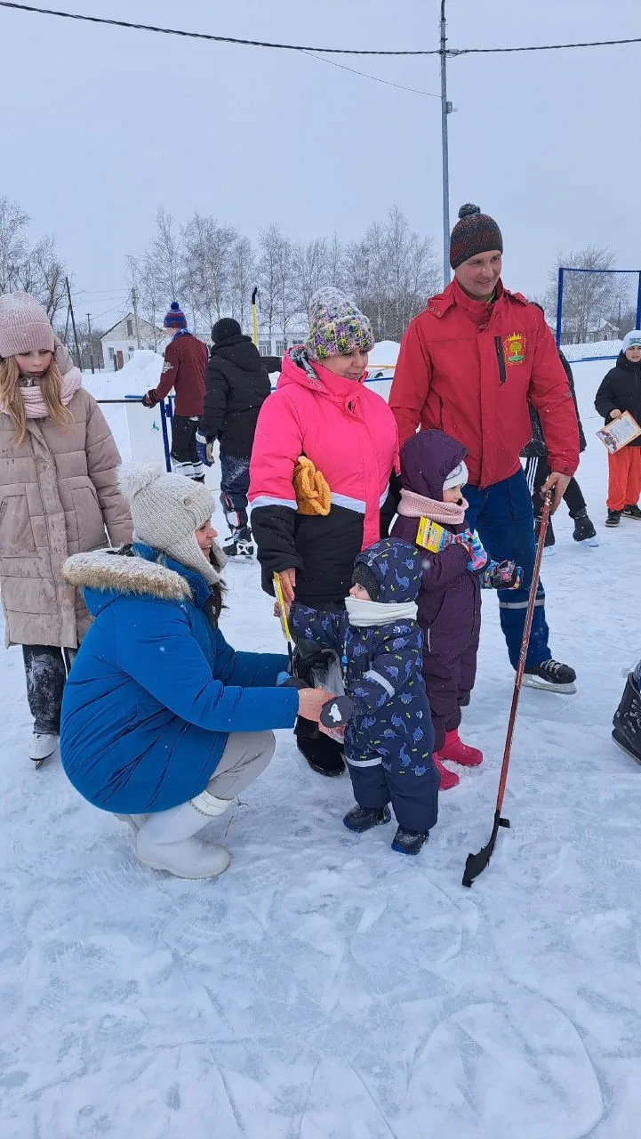 В селе Н-Никольское прошла спортивная эстафета на льду