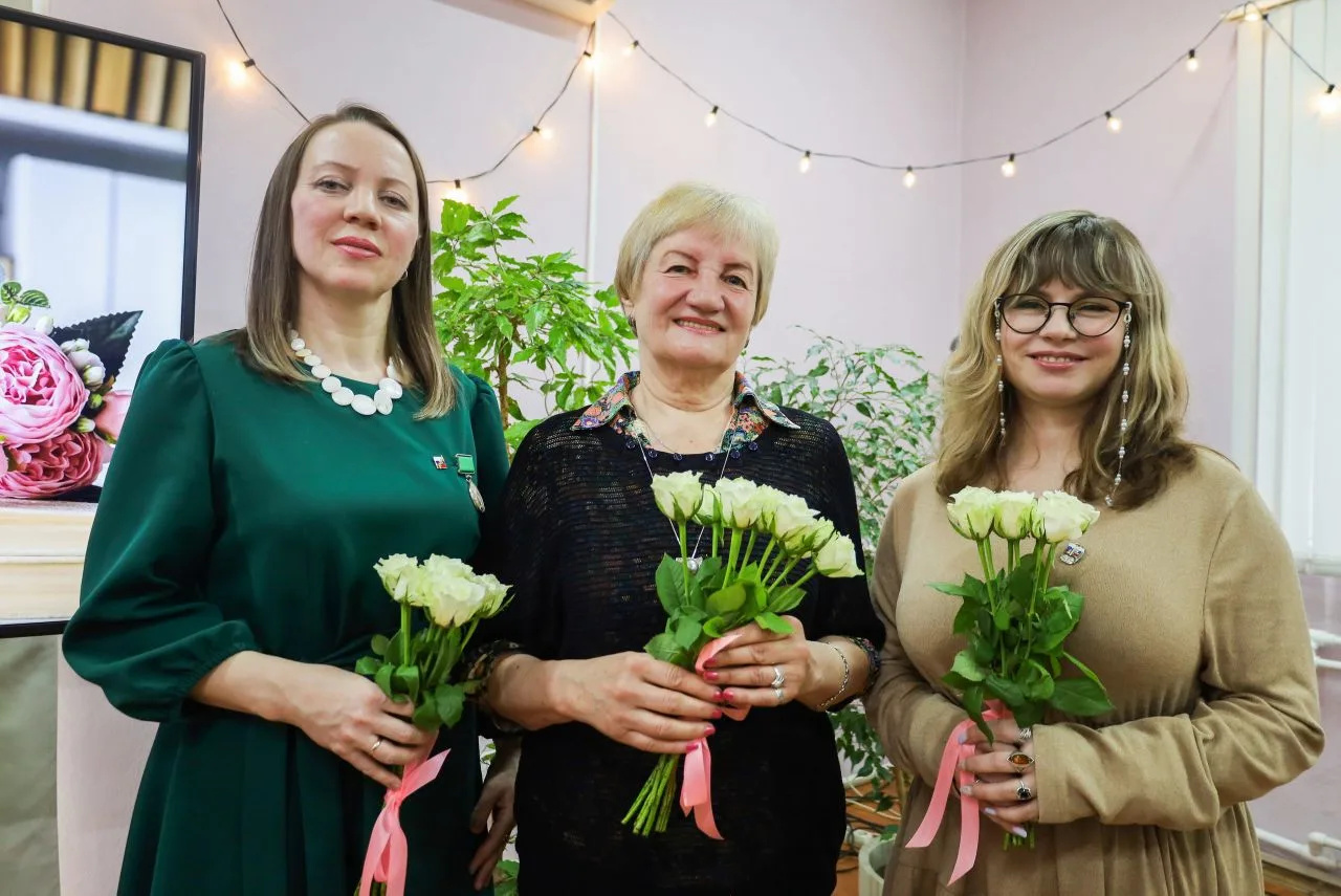 В Липецкой областной универсальной научной библиотеке прошла творческая встреча "Строки души-музыка сердца"