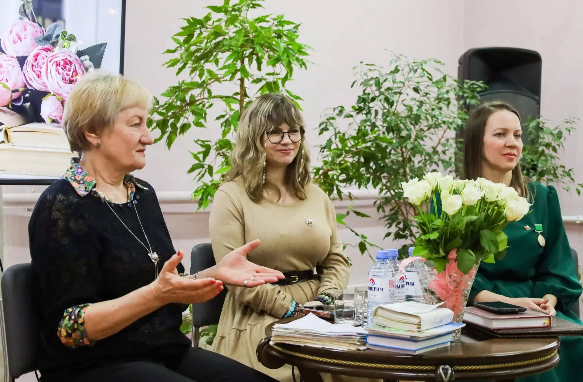 В Липецкой областной универсальной научной библиотеке прошла творческая встреча "Строки души-музыка сердца"