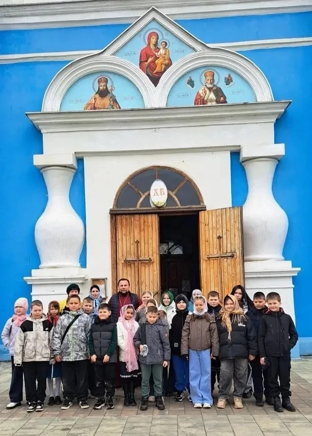 В рамках православной культуры, в Данковском отделении "Союза женщин России" Липецкой области, на Пасхальную неделю прошли замечательные экскурсии