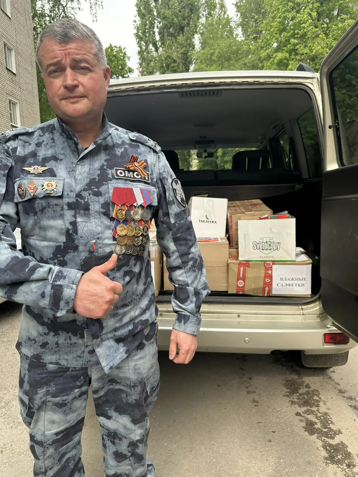 ВМЕСТЕ СИЛЬНЕЕ: ПЕРЕДАЛИ ГУМАНИТАРНЫЙ ГРУЗ БОЙЦАМ РОСГВАРДИИ