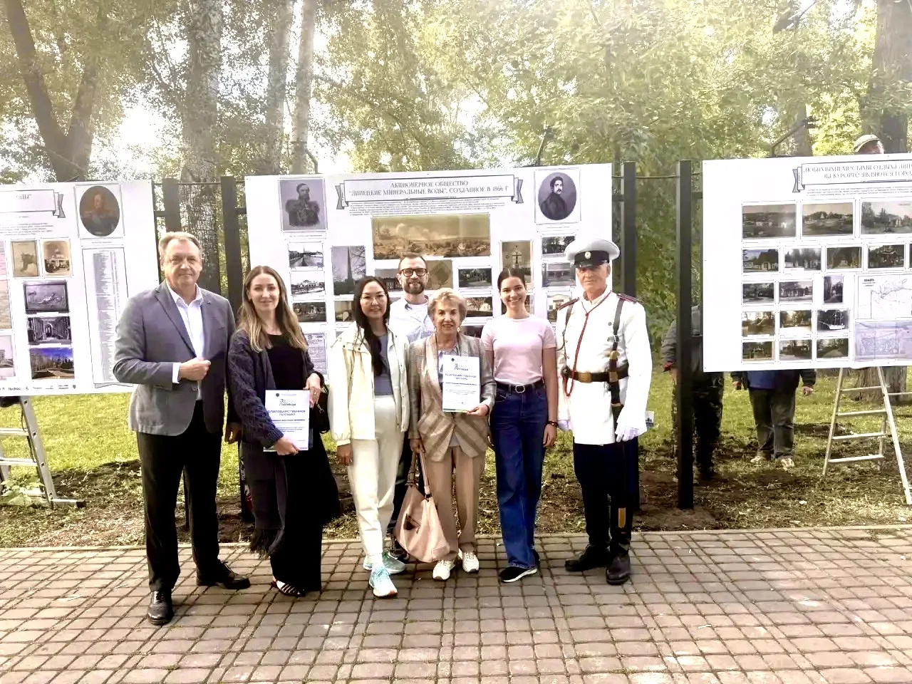 В Нижнем парке появились стенды, рассказывающие историю Липецкого курорта