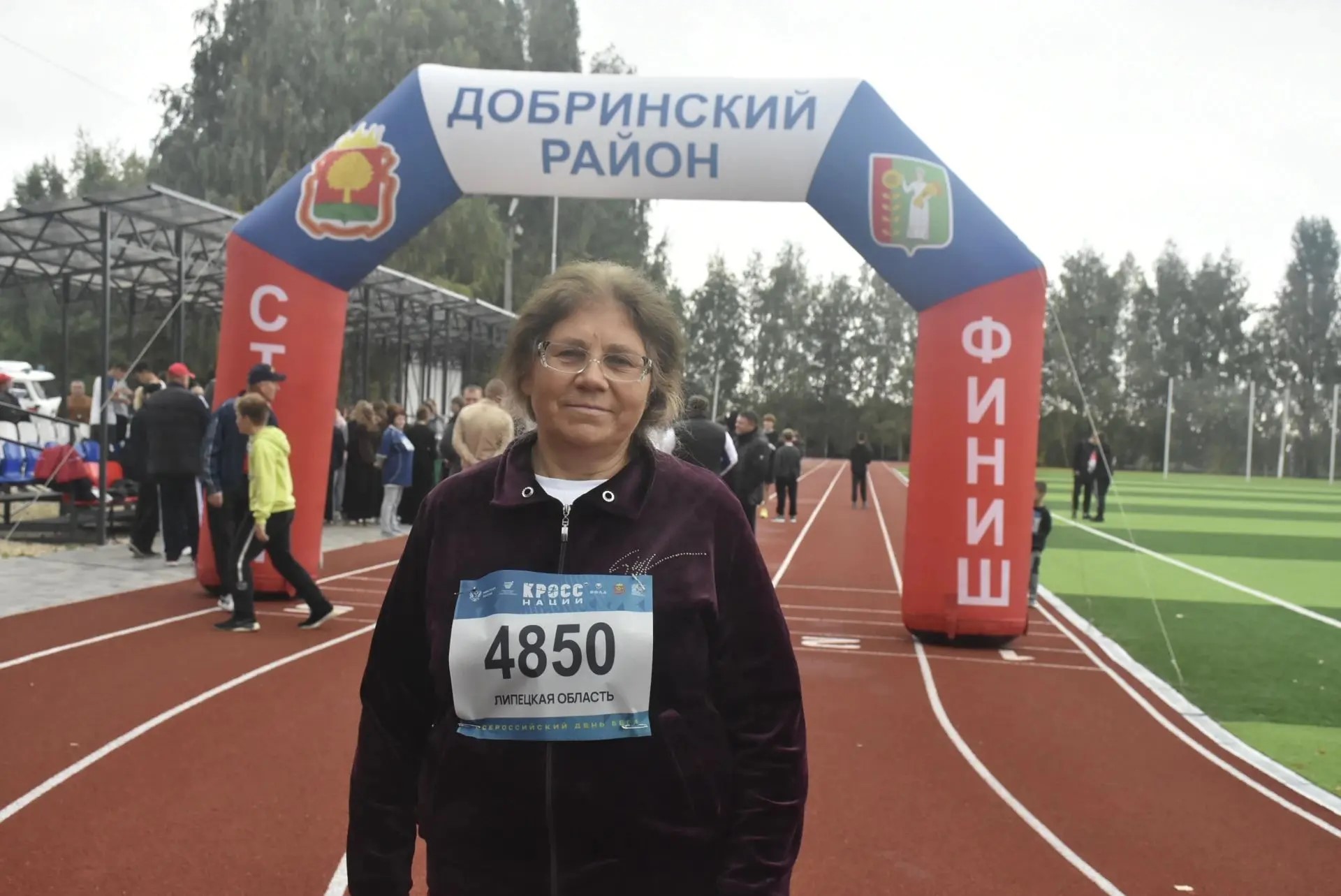 26 сентября в п. Добринка на беговых дорожках стадиона "Колос" в рамках Всероссийского Дня бега "Кросс нации - 2026" прошли соревнования