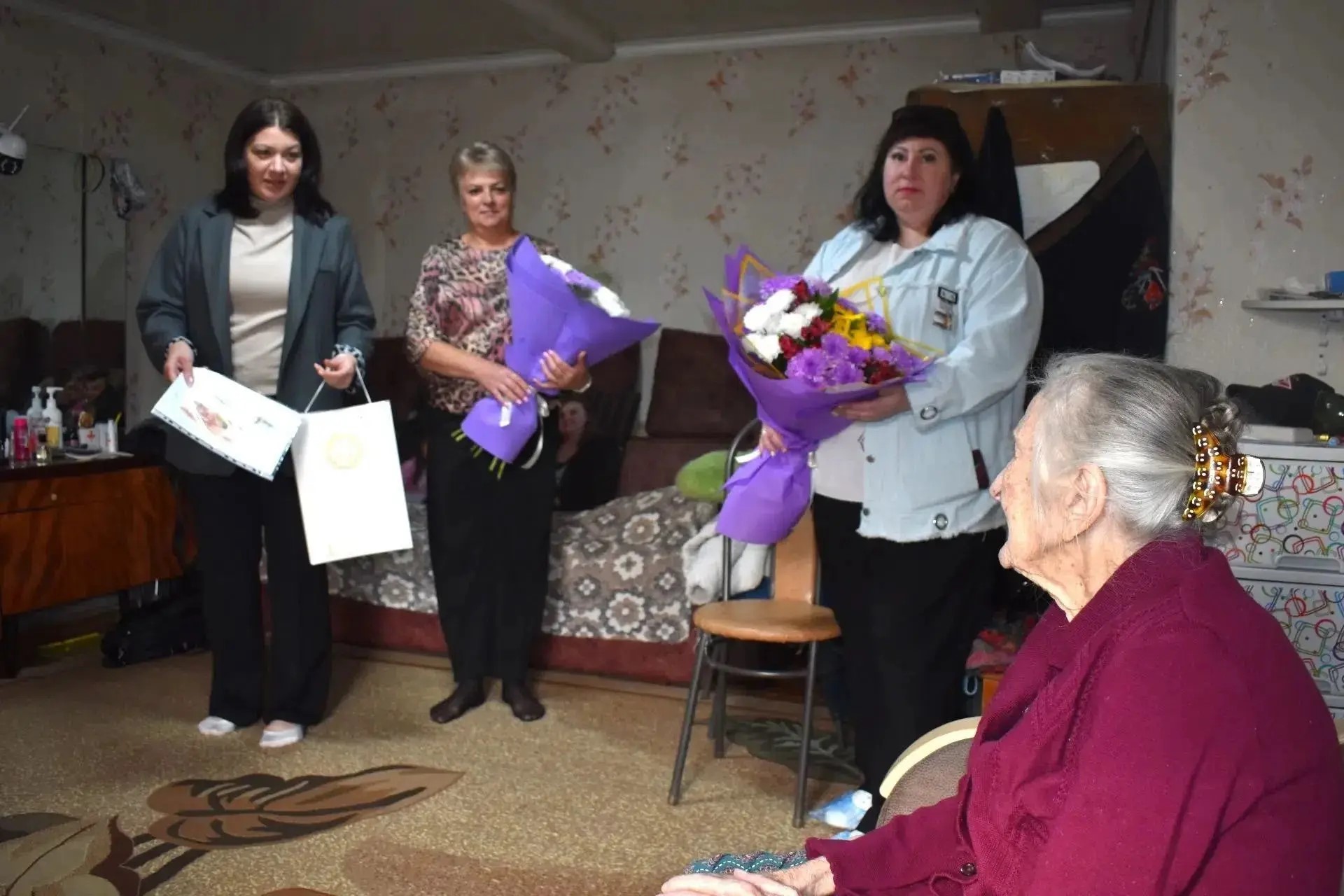 Вчера 100-летие со дня рождения отметила труженик тыла Мария Сергеева из с. Слобода Измалковского округа
