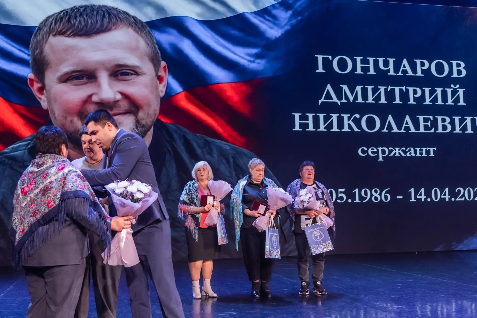 В Липецке накануне Дня белых журавлей чествовали матерей защитников Отечества