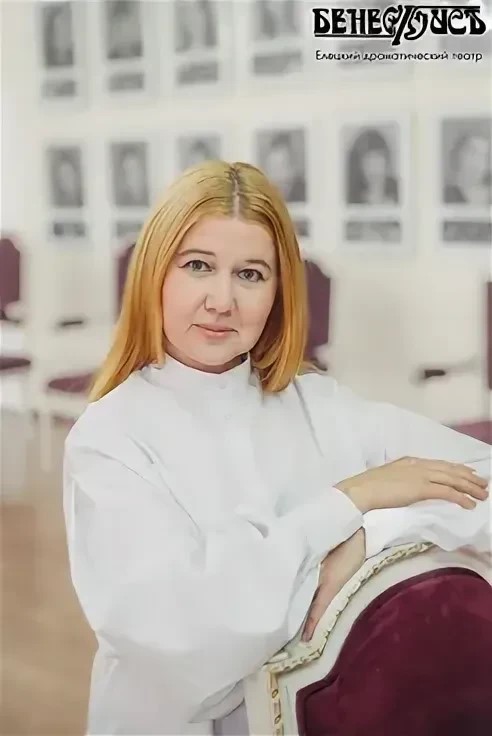 Актриса театра «Бенефис» отмечена почетным знаком СЖР «Посол культуры»
